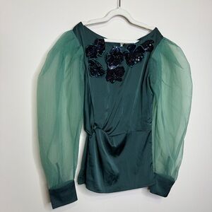 Green Viviana blouse with tulle mesh sleeves